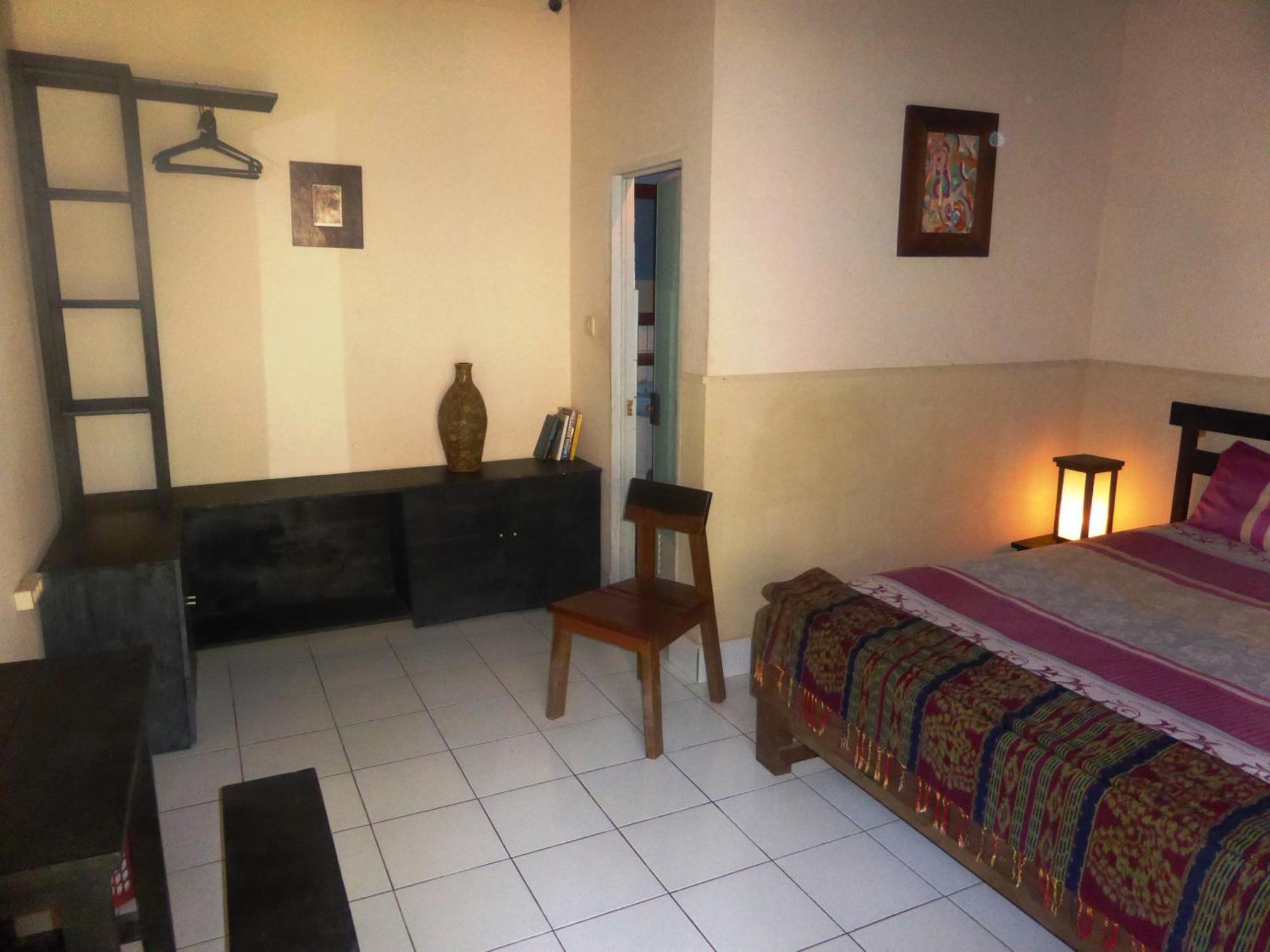 La Casa Homestay Senggigi Phòng bức ảnh