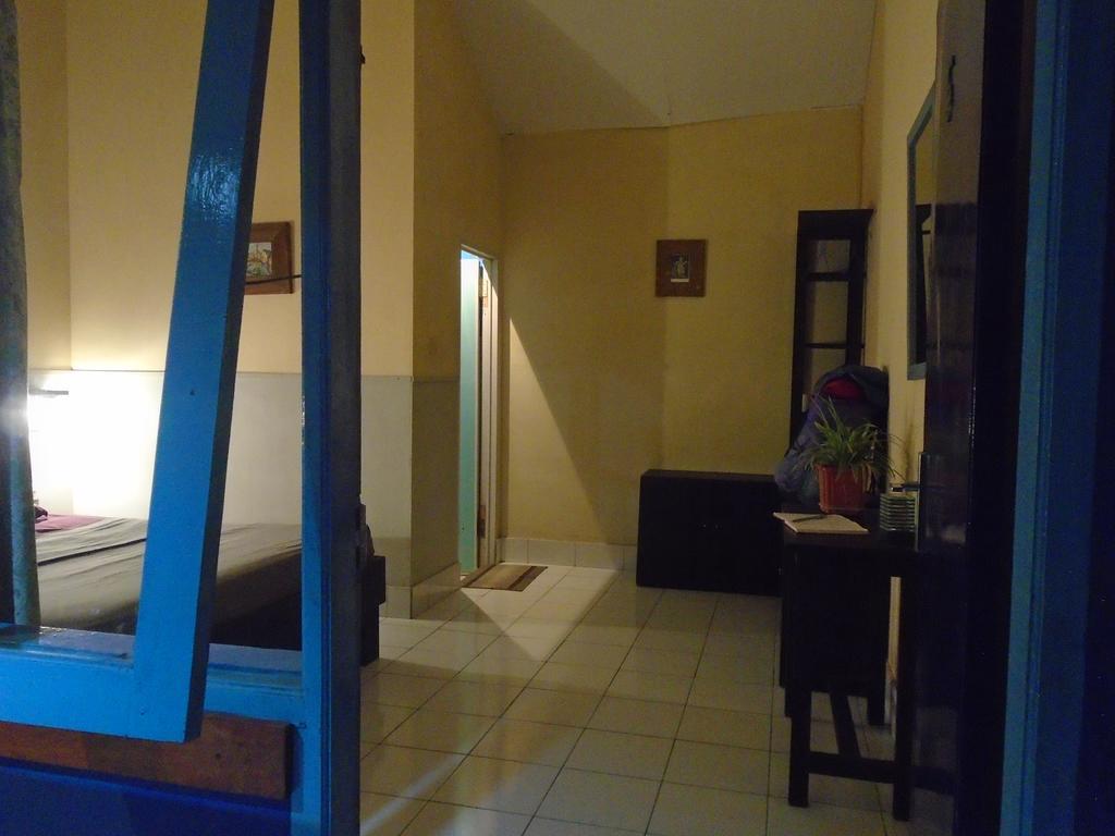 La Casa Homestay Senggigi Ngoại thất bức ảnh