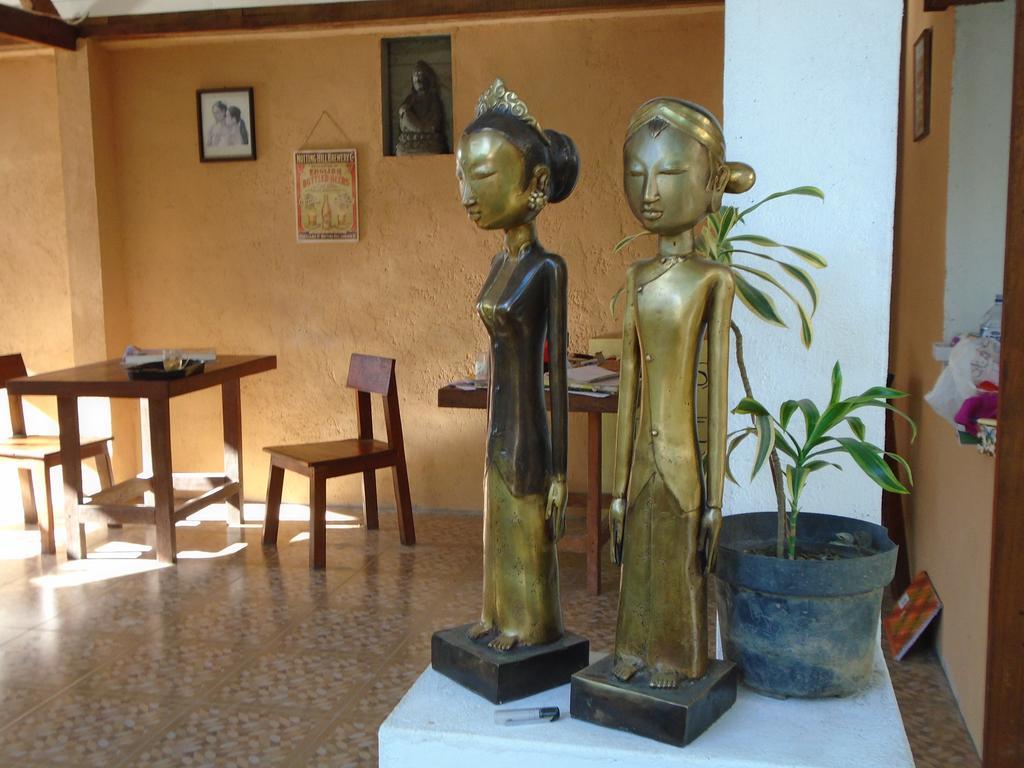 La Casa Homestay Senggigi Ngoại thất bức ảnh