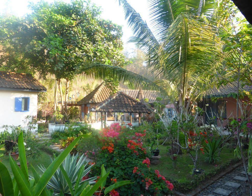 La Casa Homestay Senggigi Ngoại thất bức ảnh