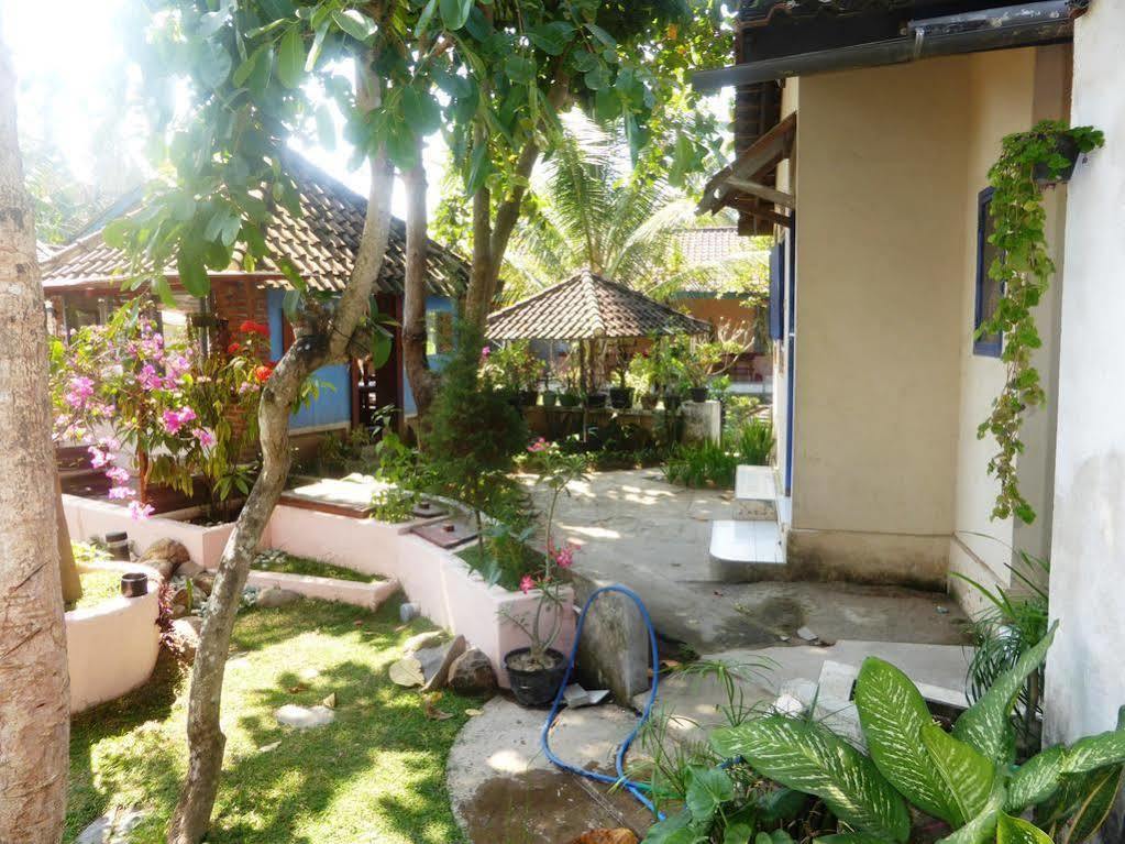 La Casa Homestay Senggigi Ngoại thất bức ảnh