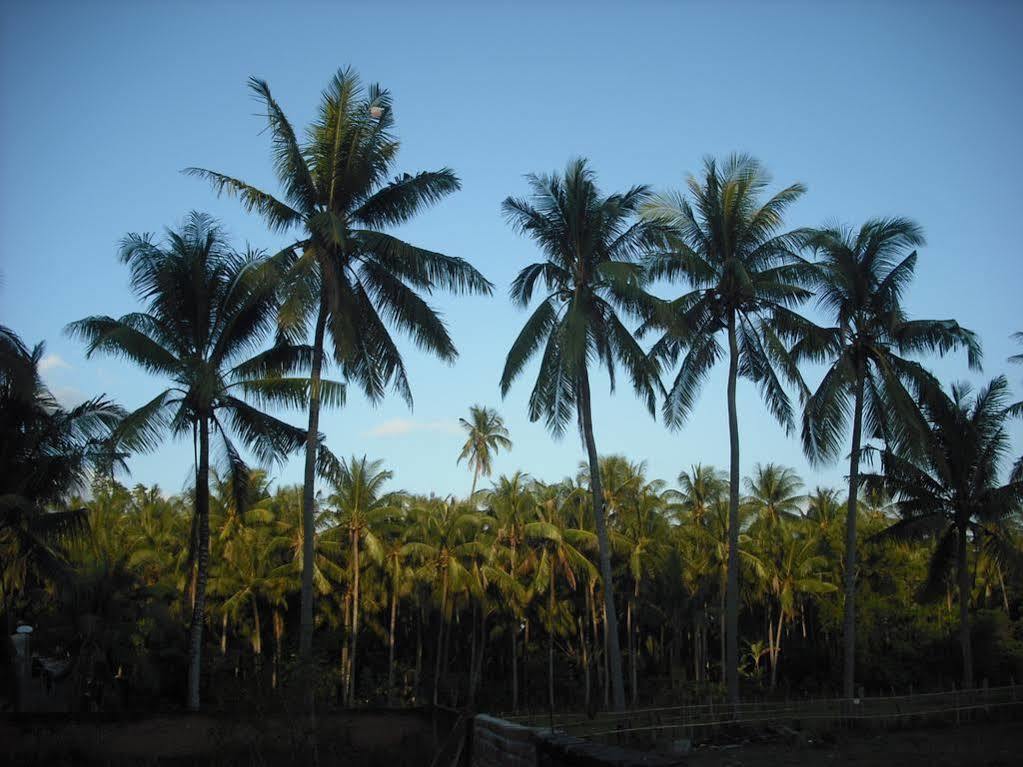 La Casa Homestay Senggigi Ngoại thất bức ảnh
