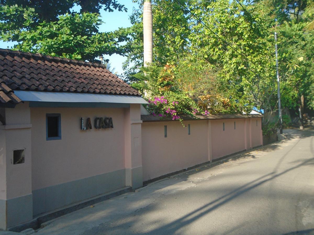 La Casa Homestay Senggigi Ngoại thất bức ảnh