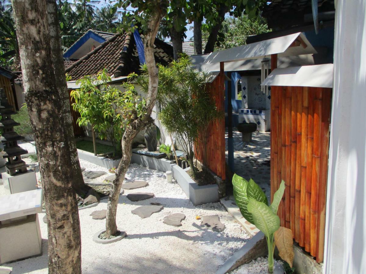 La Casa Homestay Senggigi Ngoại thất bức ảnh