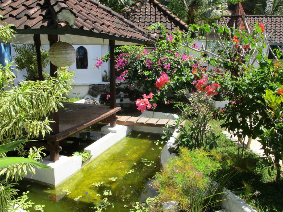 La Casa Homestay Senggigi Ngoại thất bức ảnh